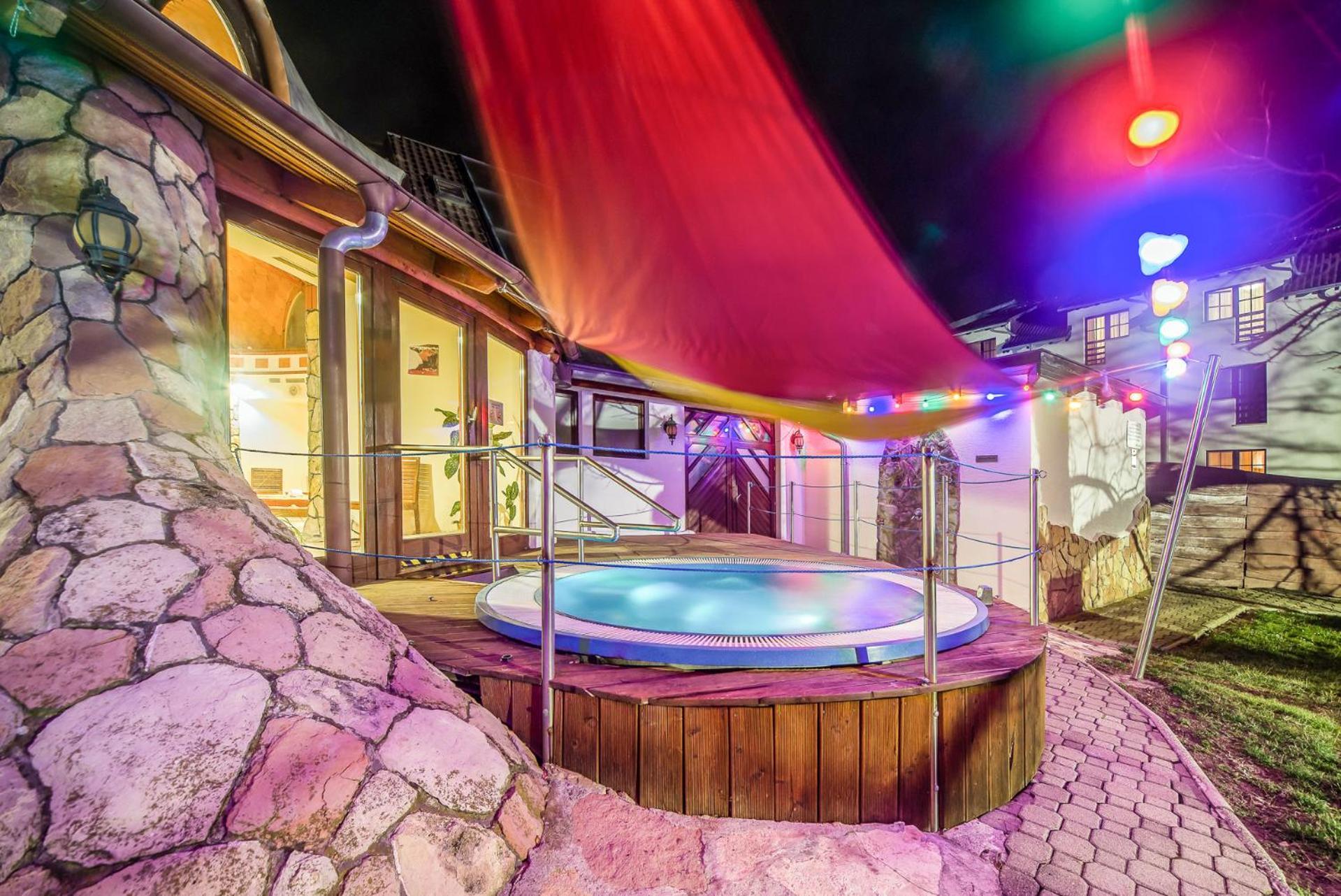 Hotel Piroska Buk Luaran gambar