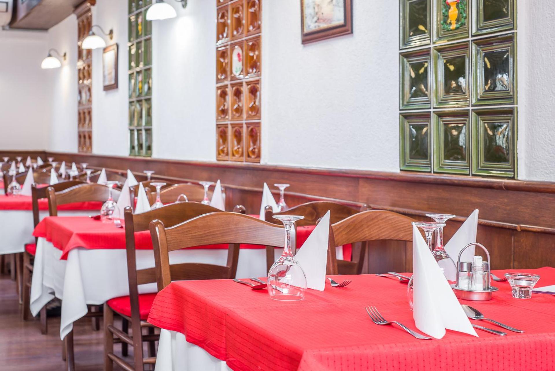 Hotel Piroska Buk Luaran gambar